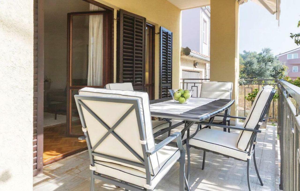 Apartman Eta Pula